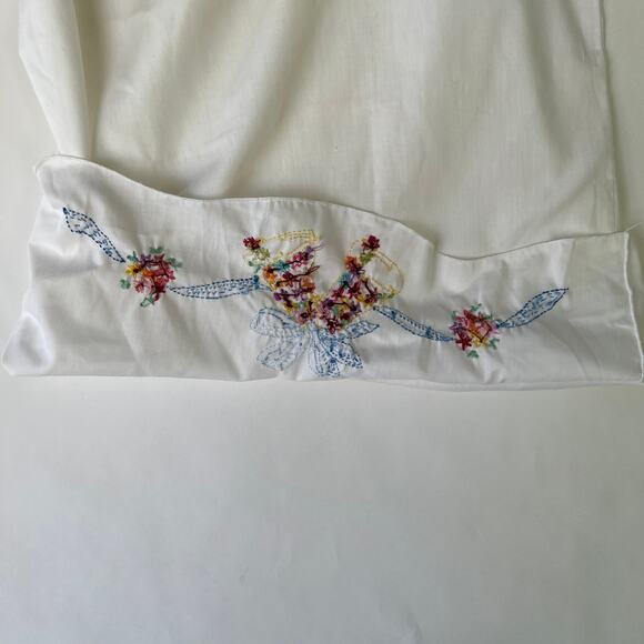 Vintage Handmade Embroidered Pillowcase with Wedding Bells and Ribbons - Picture 4 of 11